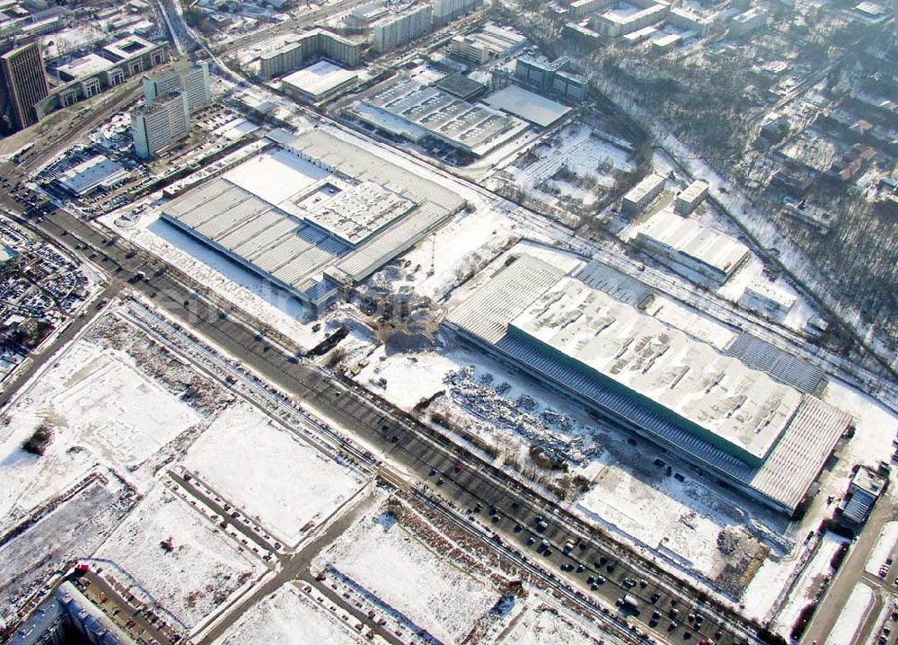 Berlin-Marzahn from above - 22.01.2004 Abrissarbeiten ehem. Großhandelslager Landsberger Alle, Berlin-Marzahn zukünftig Ikea