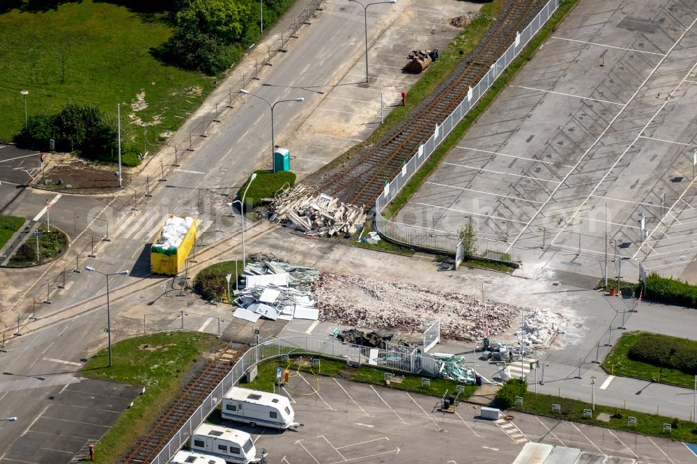 Aerial image Bochum - Construction and deconstruction works of the company grounds and facilities of Adam Opel AG works Bochum II in the East of Bochum in the state of North Rhine-Westphalia