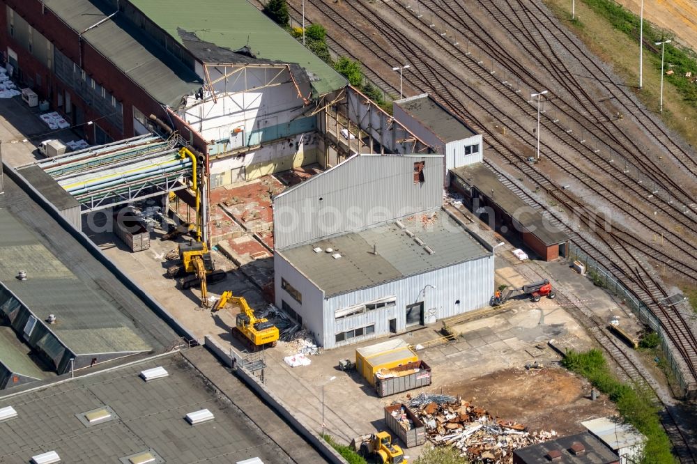 Aerial photograph Bochum - Construction and deconstruction works of the company grounds and facilities of Adam Opel AG works Bochum II in the East of Bochum in the state of North Rhine-Westphalia