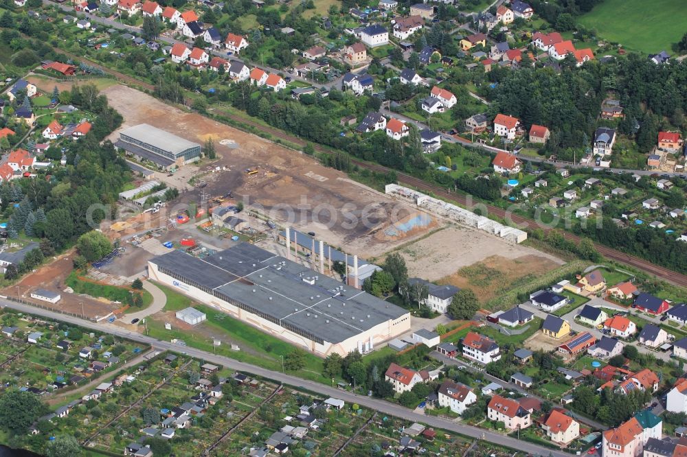 Gera from above - Demolition work on the terrain field of Blechbe- & -verarbeitungs GmbH on Salzstrasse in Gera in Thuringia