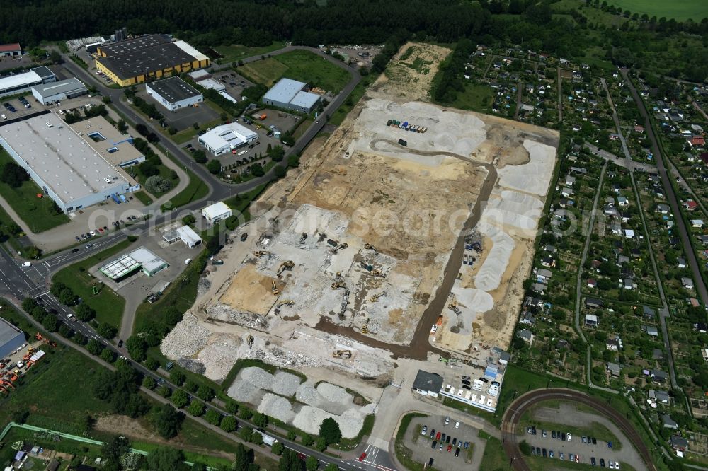 Aerial photograph Magdeburg - Demolition work on the site of the former Milchhof Magdeburg GmbH and development work for the construction of an IKEA furniture store - Furniture Market in Magdeburg in the state Saxony-Anhalt