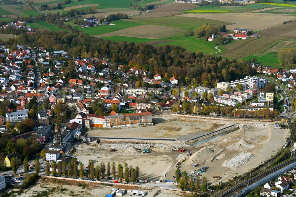 Dachau from the bird's eye view: Demolition work on the site of the Industry- ruins of MD - Papierfabrik in Dachau in the state Bavaria, Germany