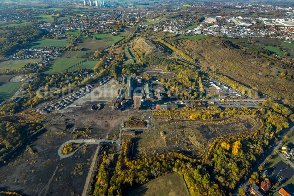 Aerial photograph Hamm - Demolition work on the site of the Industry- ruins Zeche Heinrich Robert in Hamm in the state North Rhine-Westphalia, Germany