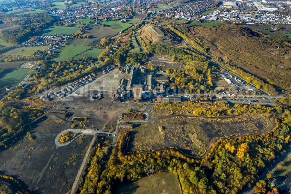 Hamm from above - Demolition work on the site of the Industry- ruins Zeche Heinrich Robert in Hamm in the state North Rhine-Westphalia, Germany