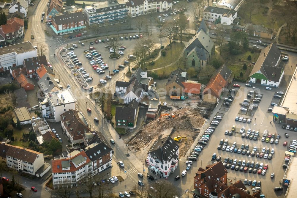 Aerial photograph Hamm - Demolition work on the site of the Industry- ruins Zeche Heinrich Robert in Hamm in the state North Rhine-Westphalia, Germany