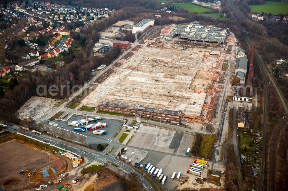 Bochum from the bird's eye view: Demolition work on the site of the ruins OPEL- Werk 3 Bochum-Langendreer in Bochum in the state North Rhine-Westphalia