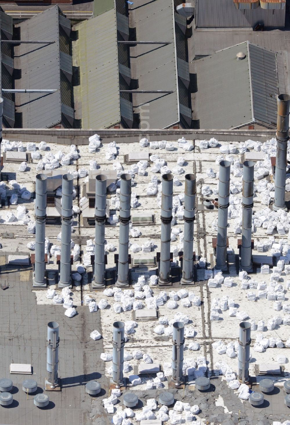 Aerial image Bochum - Demolition work on the site of the ruins Opel Werk I in Bochum in the state North Rhine-Westphalia