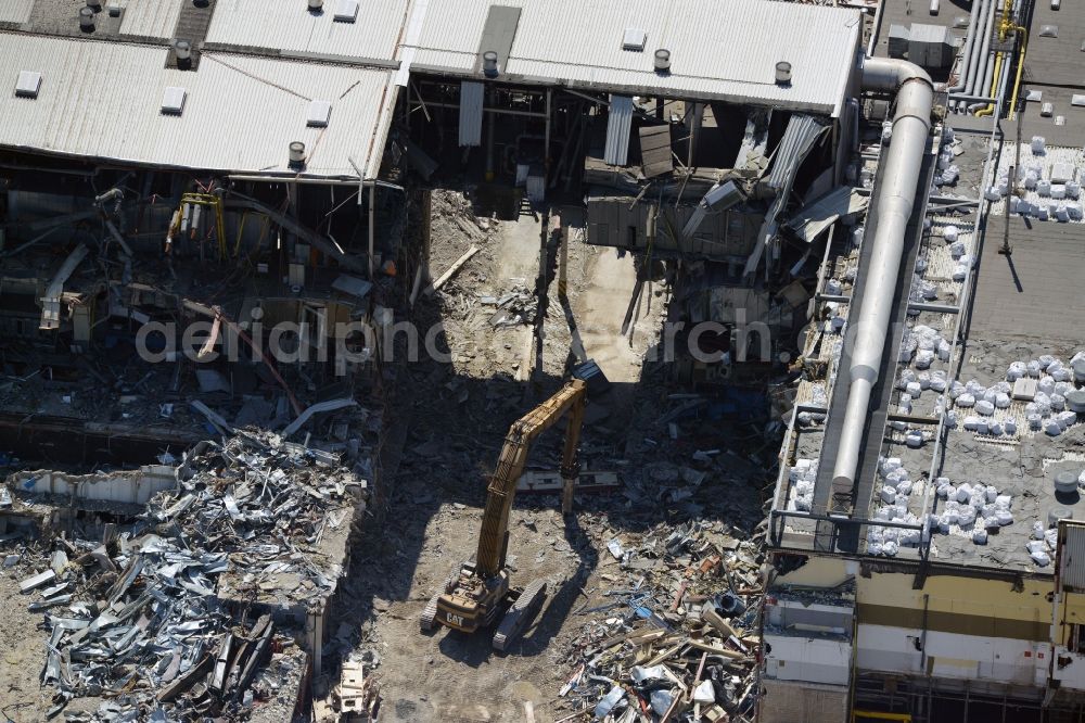 Aerial image Bochum - Demolition work on the site of the ruins Opel Werk I in Bochum in the state North Rhine-Westphalia