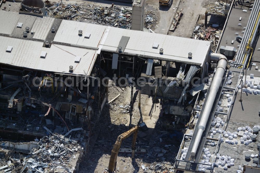 Aerial photograph Bochum - Demolition work on the site of the ruins Opel Werk I in Bochum in the state North Rhine-Westphalia