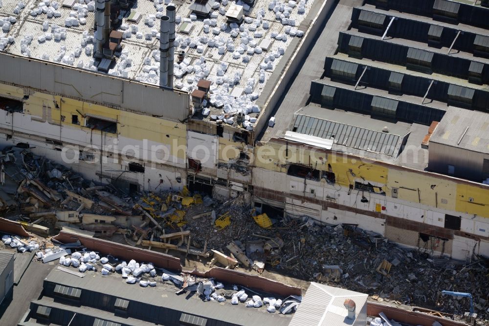 Aerial image Bochum - Demolition work on the site of the ruins Opel Werk I in Bochum in the state North Rhine-Westphalia