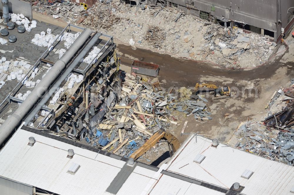 Aerial image Bochum - Demolition work on the site of the ruins Opel Werk I in Bochum in the state North Rhine-Westphalia