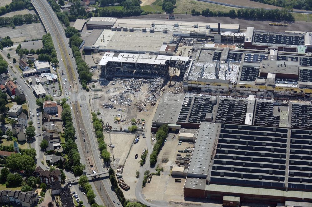 Aerial image Bochum - Demolition work on the site of the ruins Opel Werk I in Bochum in the state North Rhine-Westphalia