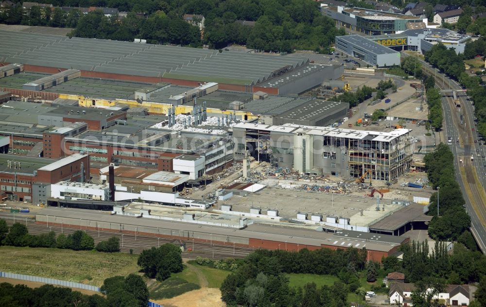 Bochum from above - Demolition work on the site of the ruins Opel Werk I in Bochum in the state North Rhine-Westphalia