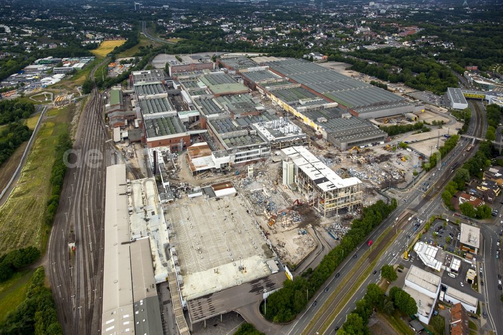 Aerial photograph Bochum - Demolition work on the site of the ruins Opel Werk I in Bochum in the state North Rhine-Westphalia