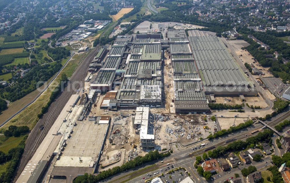 Bochum from above - Demolition work on the site of the ruins Opel Werk I in Bochum in the state North Rhine-Westphalia