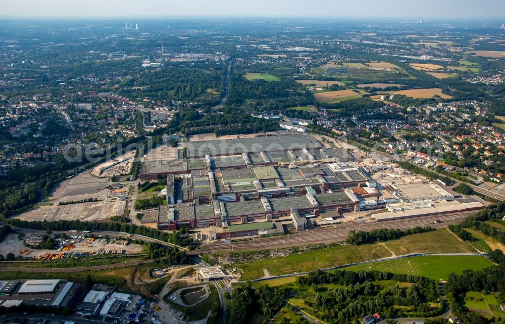 Aerial photograph Bochum - Demolition work on the site of the ruins Opel Werk I in Bochum in the state North Rhine-Westphalia