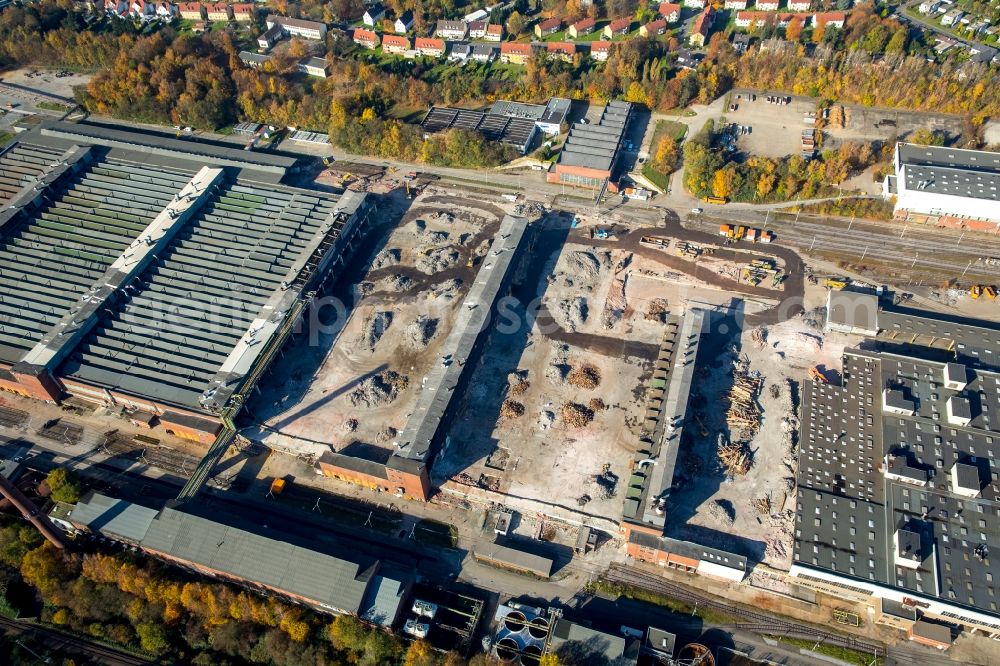 Aerial photograph Bochum - Demolition work on the site of the ruins the disused Opel Plant 2 in Bochum in the state North Rhine-Westphalia