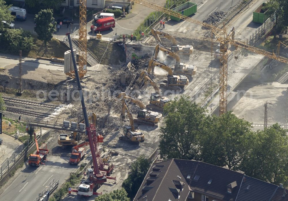 Essen from above - View of the demolition of the bridge at the town forest known as the big road to motorway A40 in Essen in North Rhine-Westphalia. The demolition work was carried out on behalf of the State Road Construction North Rhine-Westphalia (Road Authority) by the excavator company F. Beißner GmbH