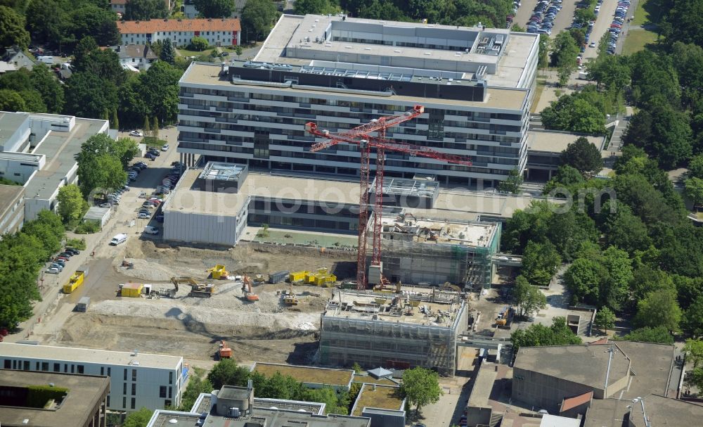 Aerial photograph Bochum - Demolition work on the campus Ruhr-Universitaet Bochum in North Rhine-Westphalia. The building IA and IB - engineering building of Ruhr University Bochum are due to hazardous PCB - load demolished and rebuilt