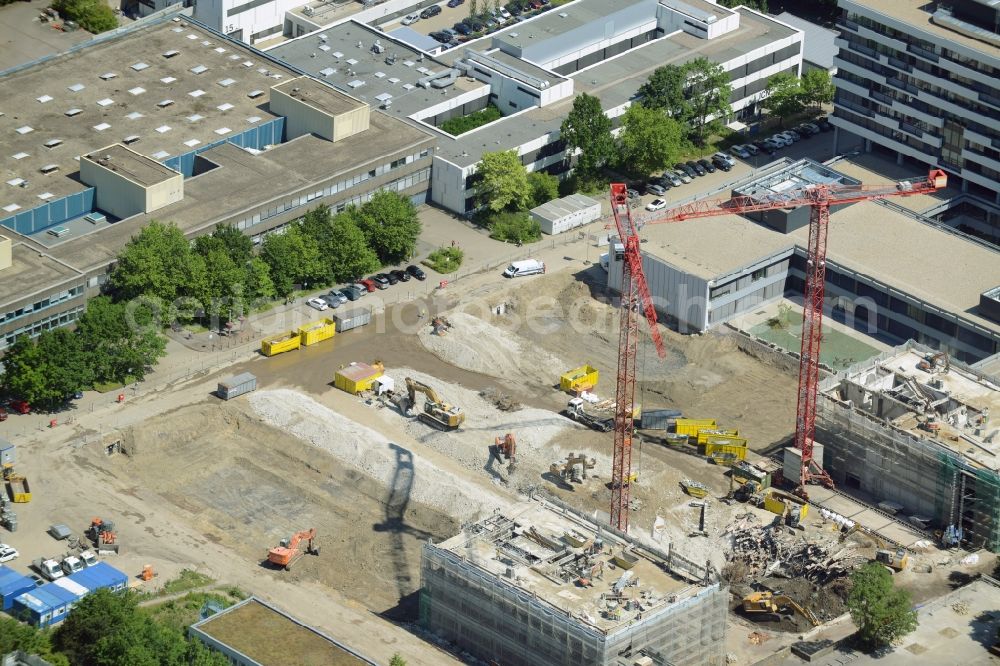 Bochum from the bird's eye view: Demolition work on the campus Ruhr-Universitaet Bochum in North Rhine-Westphalia. The building IA and IB - engineering building of Ruhr University Bochum are due to hazardous PCB - load demolished and rebuilt