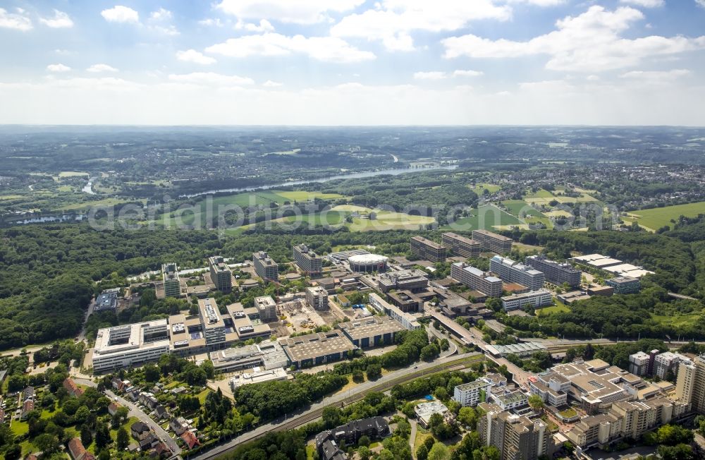 Aerial photograph Bochum - Demolition work on the campus Ruhr-Universitaet Bochum in North Rhine-Westphalia. The building IA and IB - engineering building of Ruhr University Bochum are due to hazardous PCB - load demolished and rebuilt