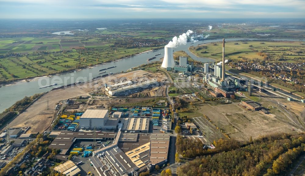 Aerial photograph Duisburg - Demolition works on Building and production halls on the premises of former paper factory Norske Skog and of Papierfabrik Haindl in the district Walsum in Duisburg in the state North Rhine-Westphalia, Germany