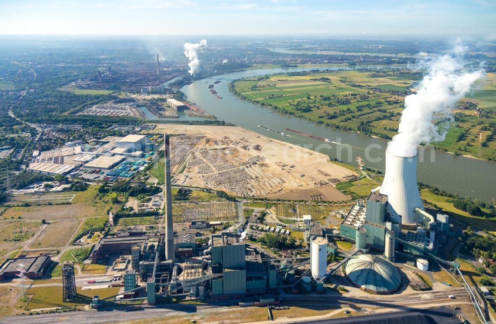 Duisburg from above - Demolition works on Building and production halls on the premises of former paper factory Norske Skog and of Papierfabrik Haindl in the district Walsum in Duisburg in the state North Rhine-Westphalia, Germany