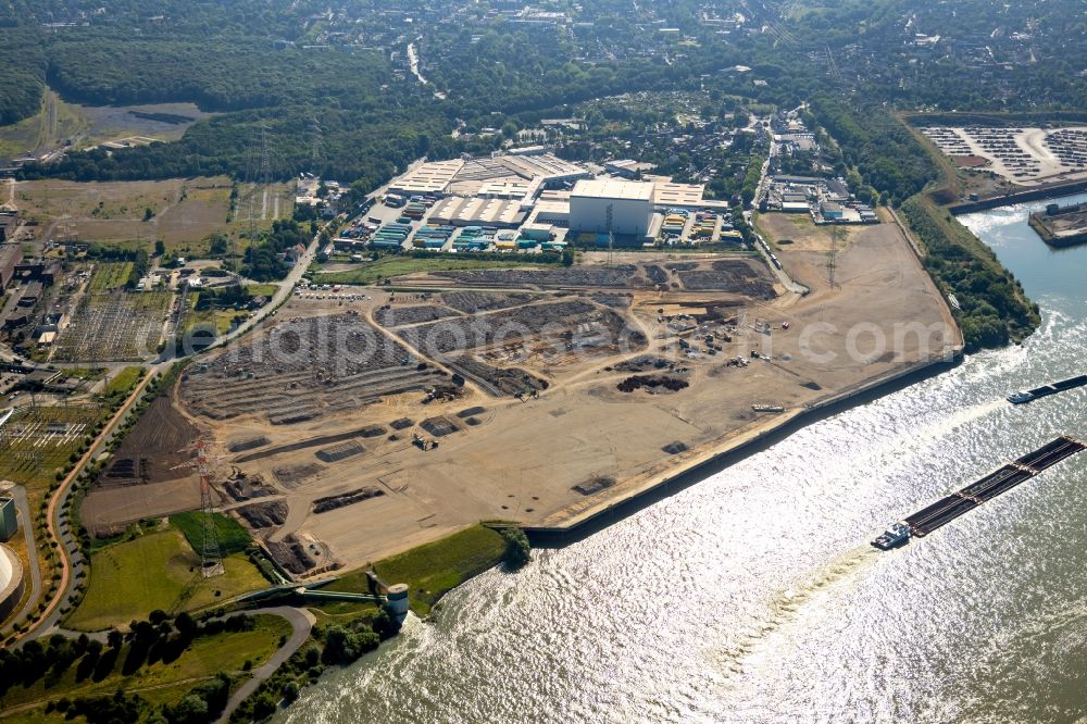 Aerial image Duisburg - Demolition works on Building and production halls on the premises of former paper factory Norske Skog and of Papierfabrik Haindl in the district Walsum in Duisburg in the state North Rhine-Westphalia, Germany