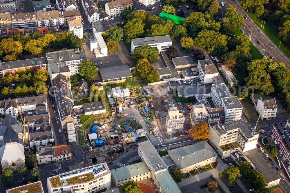 Köln from the bird's eye view: Demolition area of office buildings Home ehemaligen Sitz of Rheinisch-Westfaelischen Genossenschaftsbank on Severinstrasse in the district Innenstadt in Cologne in the state North Rhine-Westphalia, Germany