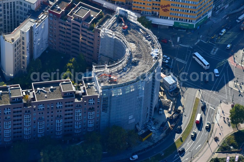 Aerial image Berlin - Demolition area of office buildings Home of formerly headquarter of Berliner Volksbank on Budapester Strasse corner Kurfuerstenstrasse in the district Mitte in Berlin, Germany