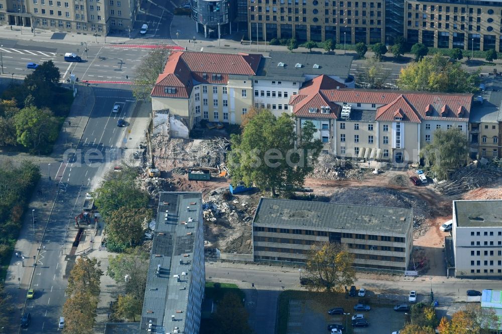 Aerial photograph Magdeburg - Demolition area of office buildings Home on Julius-Bremer-Strasse corner Max-Otten-Strasse in the district Altstadt in Magdeburg in the state Saxony-Anhalt, Germany