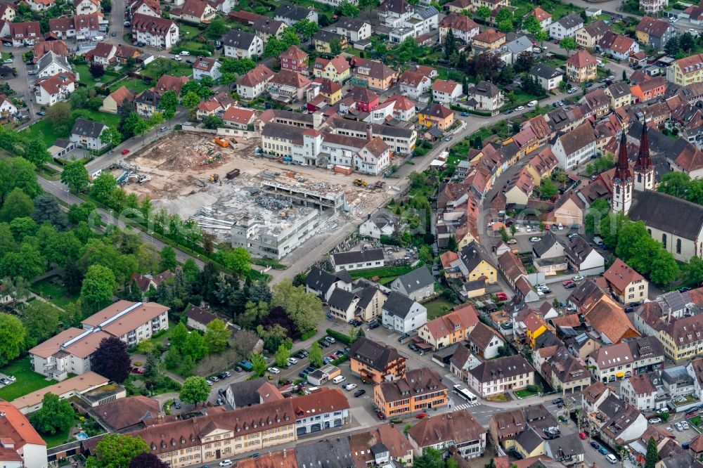 Kenzingen from the bird's eye view: Demolition area of office buildings Home ombacher Strasse in Kenzingen in the state Baden-Wurttemberg, Germany