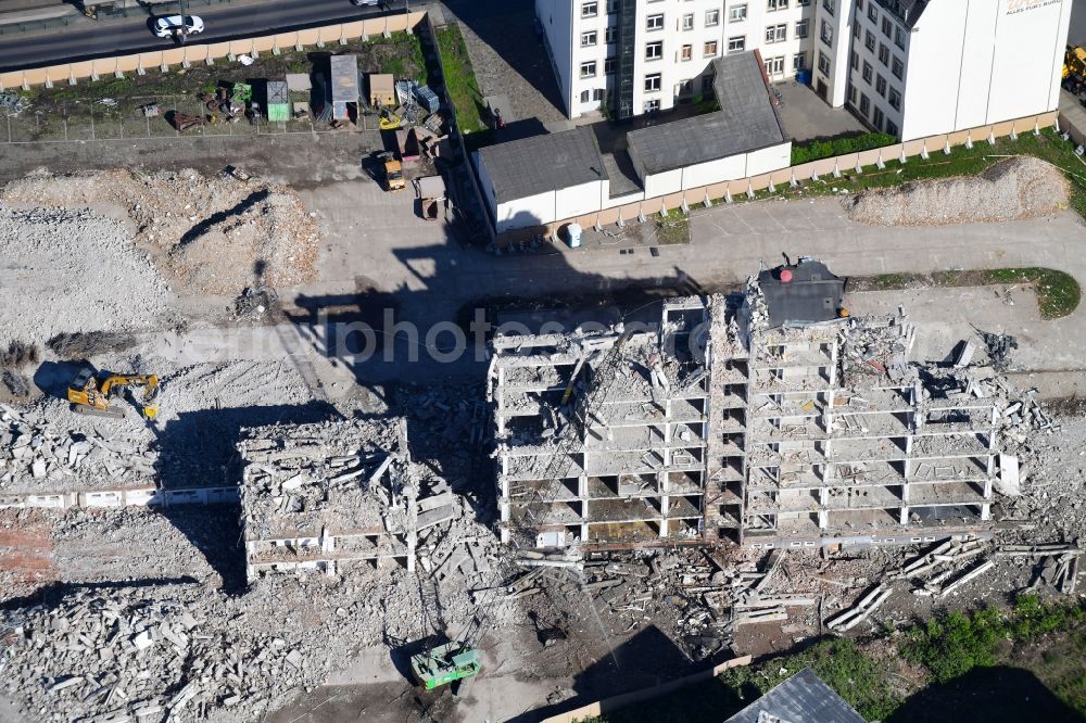 Dresden from above - Demolition area of office buildings Home on Koenneritzstrasse - Jahnstrasse - Schuetzengasse in Dresden in the state Saxony, Germany