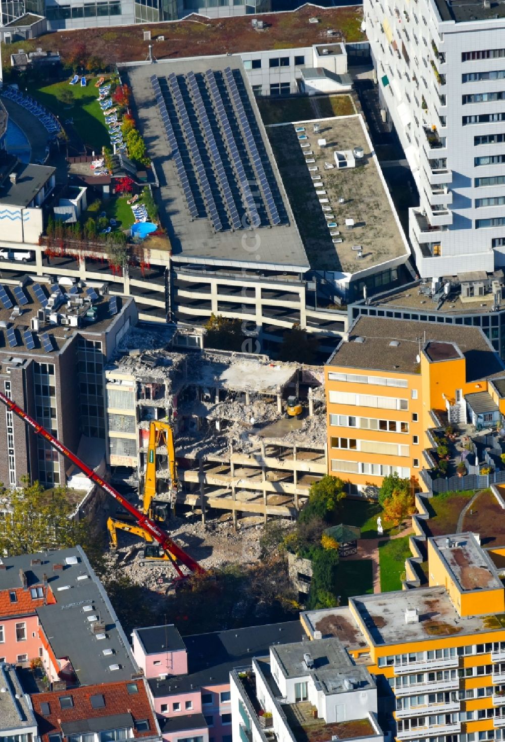 Berlin from above - Demolition area of office buildings Home Nuernberger Strasse in the district Charlottenburg in Berlin, Germany