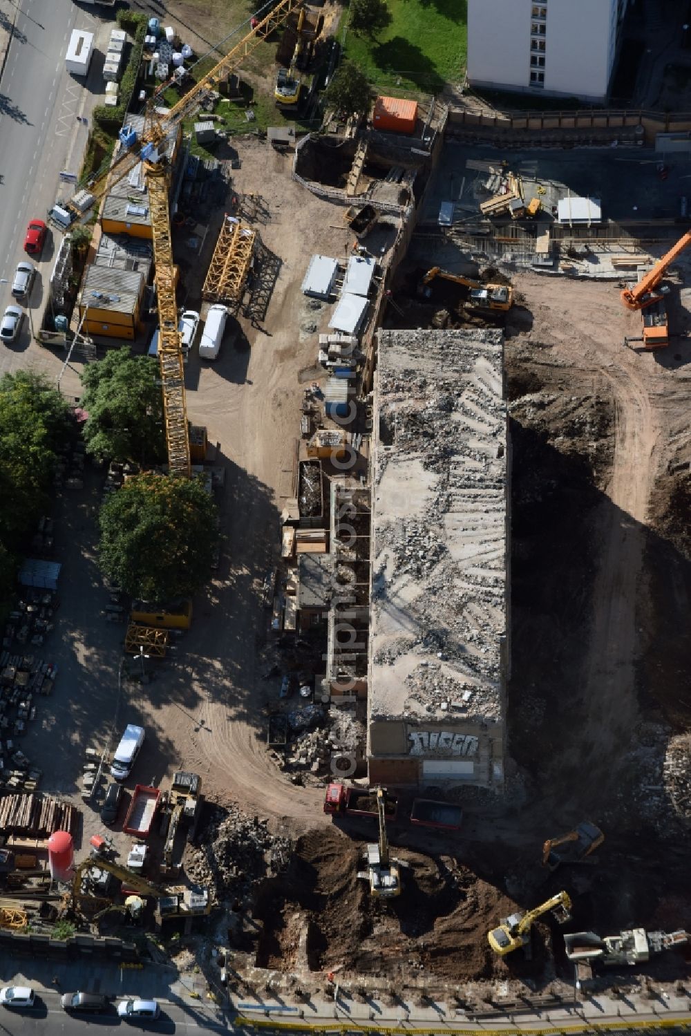 Aerial image Dresden - Demolition area of office buildings Home am Postplatz - Annenstrasse - Marienstrasse durch die GD Dressler Bau GmbH in Dresden in the state Saxony