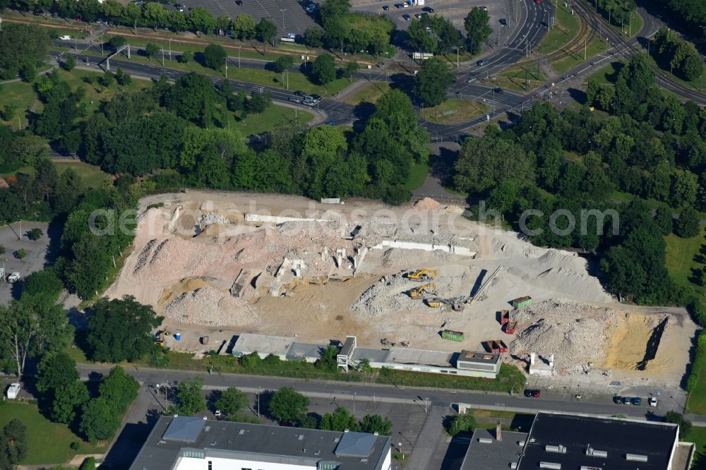 Aerial photograph Dresden - Demolition area of office buildings Home Robotron - Komplex on Zinzendorfstrasse in the district Altstadt in Dresden in the state Saxony, Germany