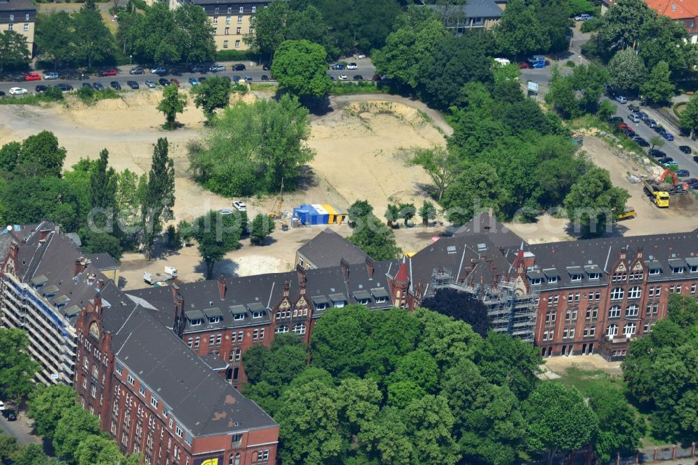 Aerial photograph Berlin - Demolition site of the former women's clinic in Berlin - Charlottenburg