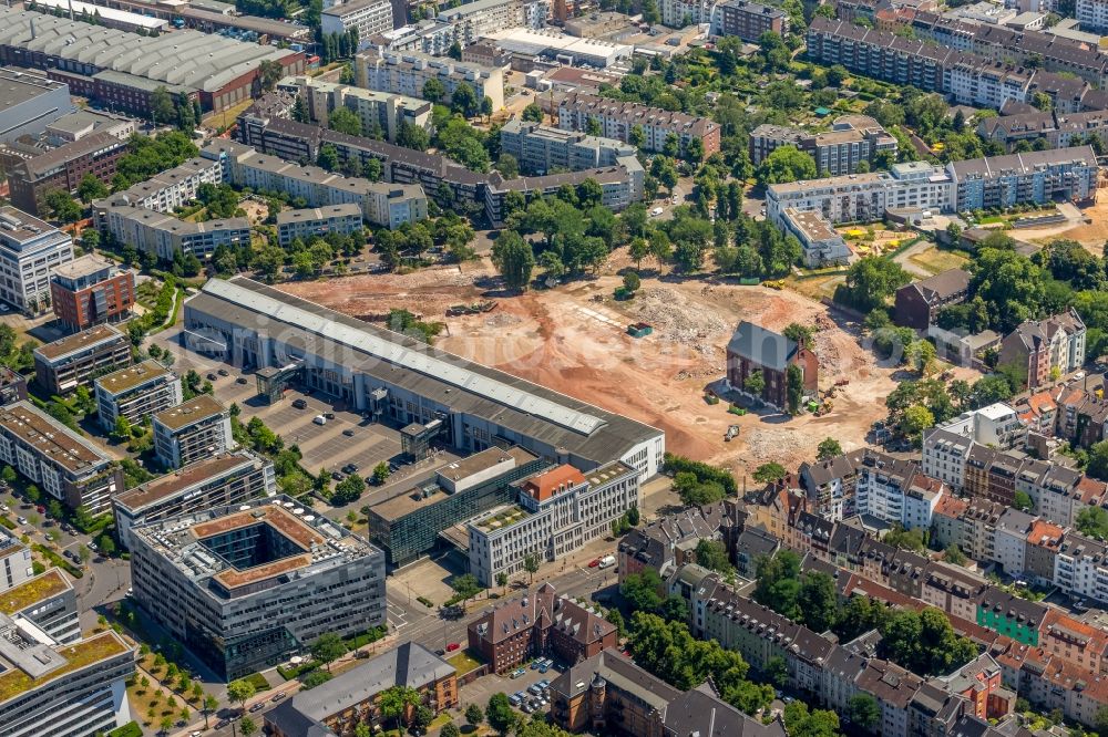 Aerial photograph Düsseldorf - Demolition area of the former prison Ulmer Hoeh on Ulmenstrasse in the district Derendorf Duesseldorf in the state North Rhine-Westphalia. The area is mainly intended for housing construction