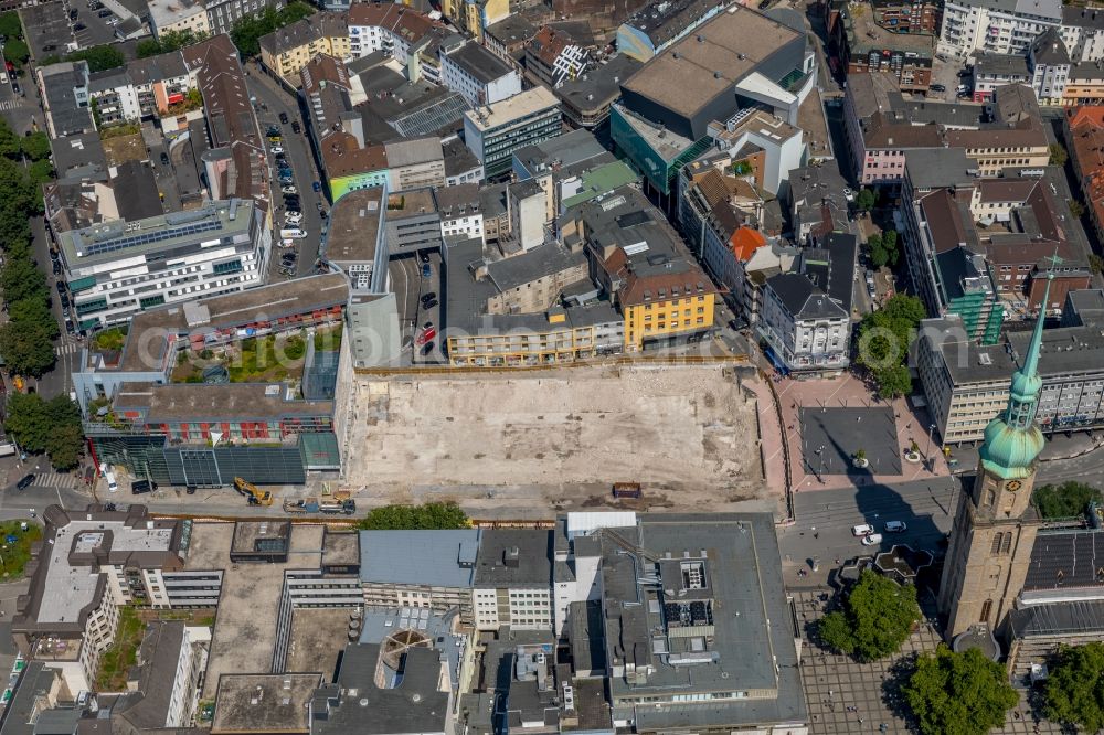 Aerial photograph Dortmund - Demolition work on the ruins of the former store building on Kampstrasse in Dortmund in the state North Rhine-Westphalia, Germany