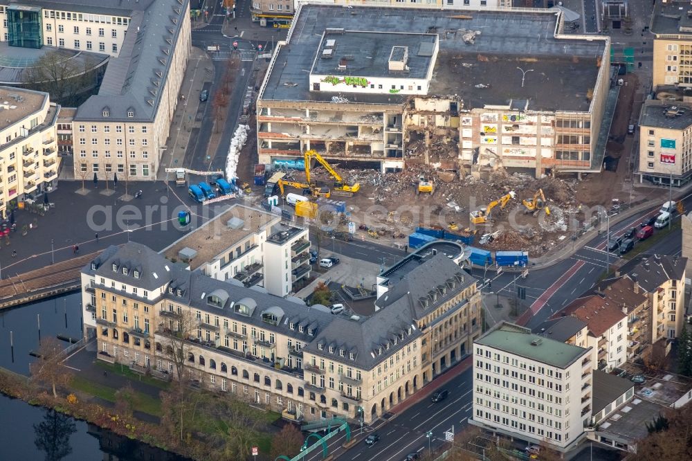 Aerial image Mülheim an der Ruhr - Demolition site of the former car park in the district Ruhr Metropolitan Area in Muelheim on the Ruhr in the state North Rhine-Westphalia