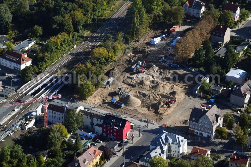 Aerial image Berlin - Demolition work on the ruins of the former store building on Hoenower Strasse in the district Mahlsdorf in Berlin, Germany