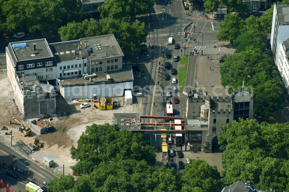 Köln from the bird's eye view: Demolition of the bridge - building area of Bruecke on Hahnentorburg on Rudolfplatz in the district Innenstadt in Cologne in the state North Rhine-Westphalia, Germany