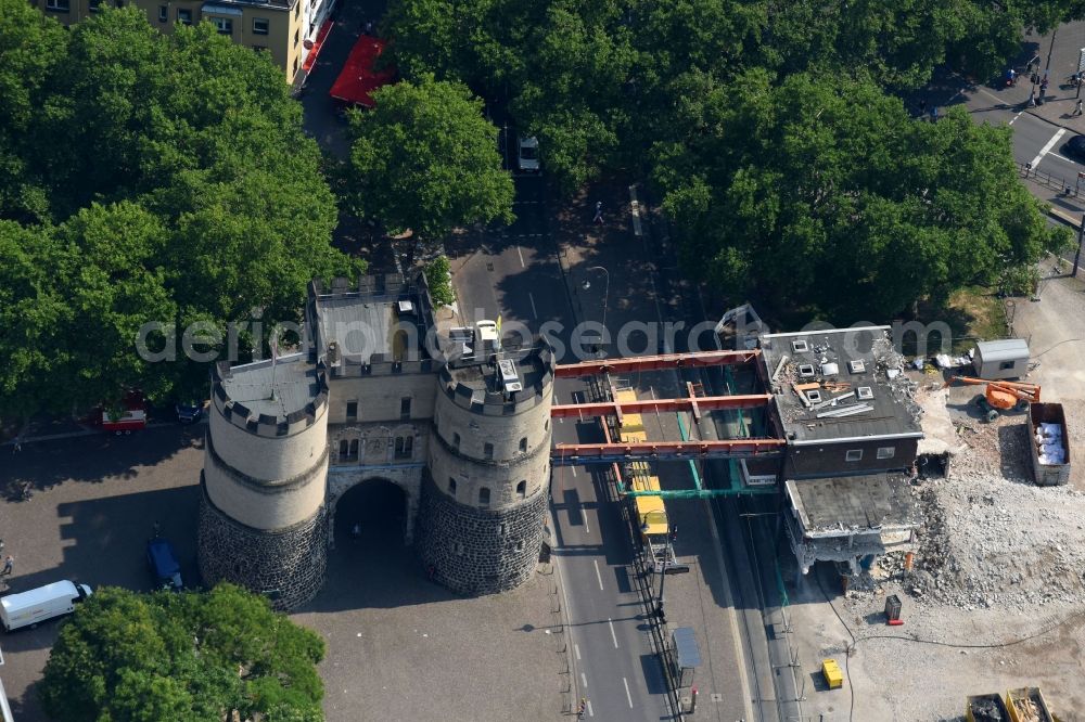 Köln from the bird's eye view: Demolition of the bridge - building area of Bruecke on Hahnentorburg on Rudolfplatz in the district Innenstadt in Cologne in the state North Rhine-Westphalia, Germany