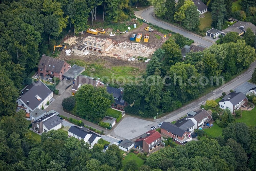 Gladbeck from above - Demolition of the building area of through the Rensing Erdbau GmbH & Co. KG on Bloomsweg in Gladbeck in the state North Rhine-Westphalia, Germany