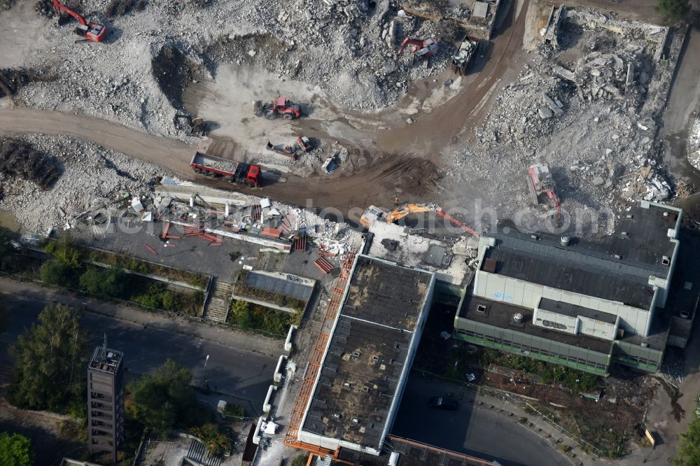 Aerial photograph Berlin - Demolition of the building area of Einkaufszentrums Cite Foch an der Avenue Charles de Gaulle in Berlin