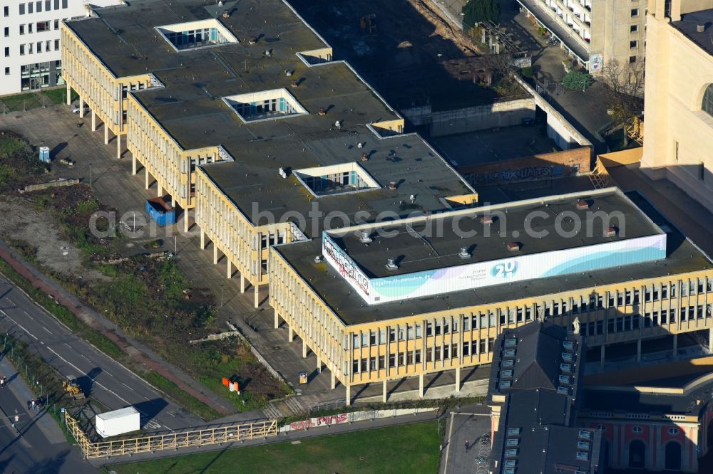 Potsdam from above - Demolition of the building area of Fachhochschule Potsdam on Alter Markt corner Friedrich-Ebert-Strasse in the district Innenstadt in Potsdam in the state Brandenburg, Germany