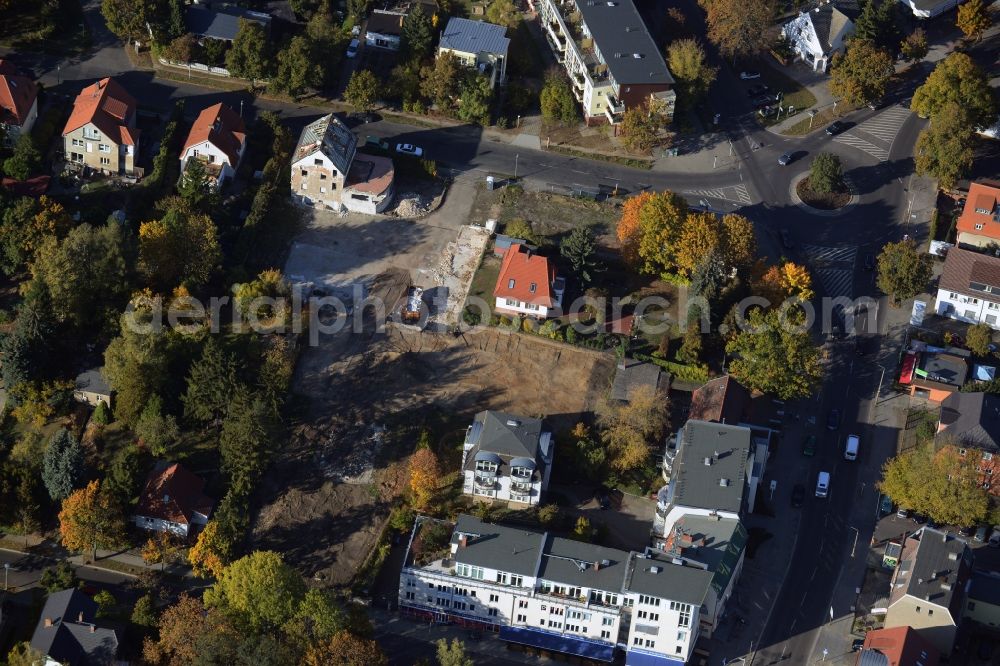 Berlin Mahlsdorf from above - Demolition of the building area of Giesestrasse - Hoenower Strasse in Berlin Mahlsdorf in the state Berlin. The grocery chain Lidl Dienstleistung GmbH & Co. KG is planning to build a branch in the land