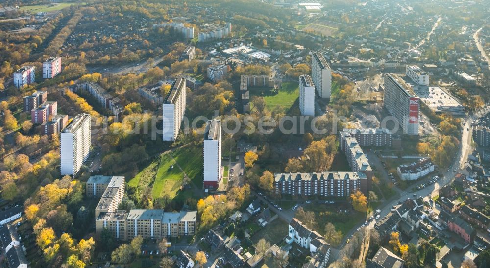 Duisburg from above - Demolition of the building area of highrise Weisser Riese on Friedrich-Ebert-Strasse in the district Homberg-Hochheide in Duisburg in the state North Rhine-Westphalia, Germany