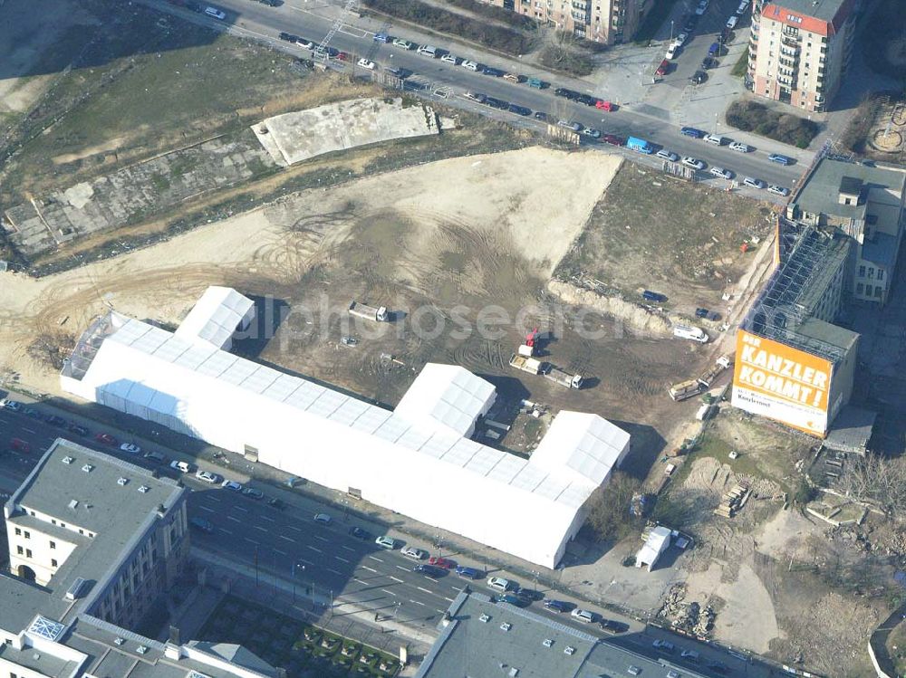 Aerial image Berlin Mitte - Abrissfläche Leipzigerstraße / Wilhelmstraße gegenüber des Bundesrates