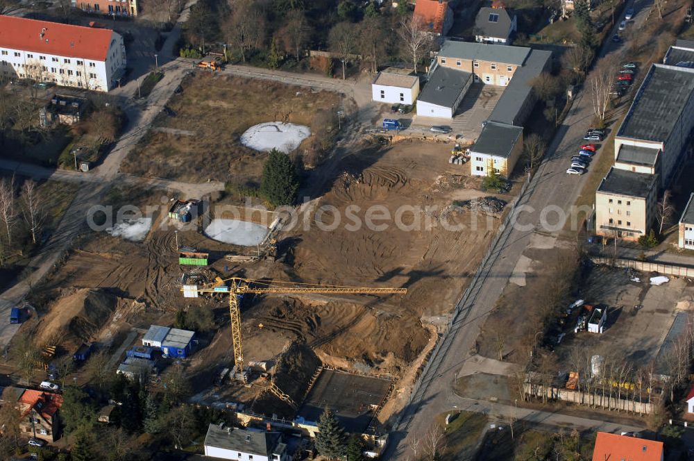 Aerial image Berlin - Blick auf die Abrissfläche / den Rückbau vom Haus 9 und Haus 15 (Kesselhaus) auf dem Gelände des Vivantes Klinikum Hellersdorf. Look at the areal surface on the site of the demolished Vivantes Klinikum Berlin - Hellersdorf - Genius Ingenieurbüro GmbH, email: krebs@ibgenius.de